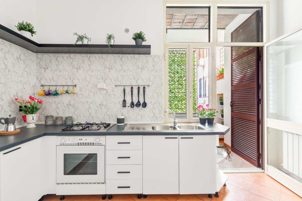 Apartmán R.C. Cappellari Loft Campo De' Fiori Řím Exteriér fotografie