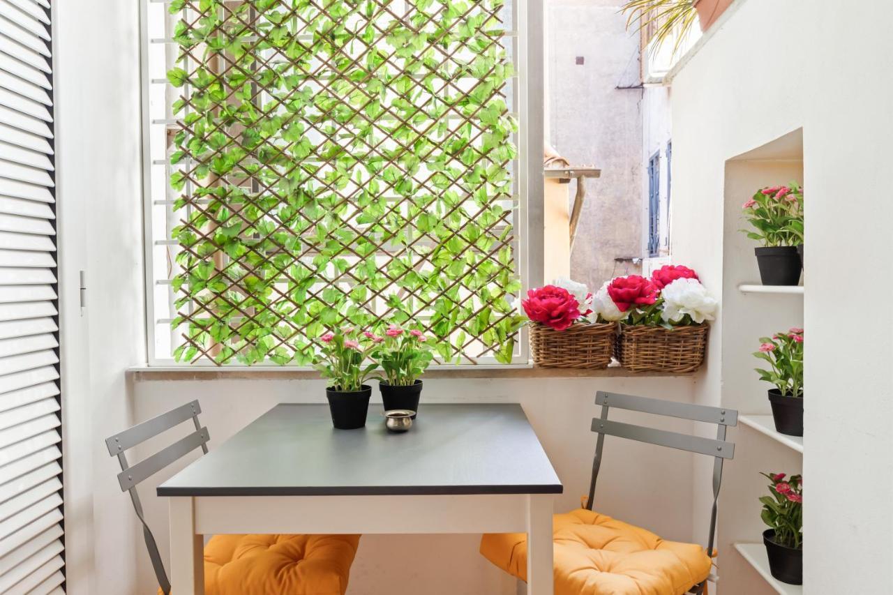 Apartmán R.C. Cappellari Loft Campo De' Fiori Řím Exteriér fotografie