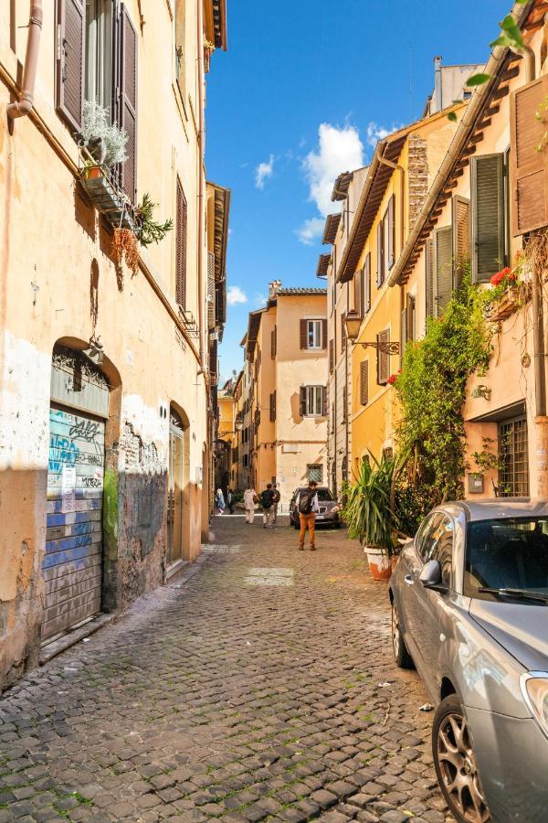 Apartmán R.C. Cappellari Loft Campo De' Fiori Řím Exteriér fotografie